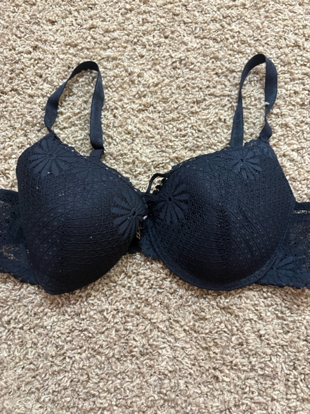 Black Lace T-Shirt Bra - Women's Intimates